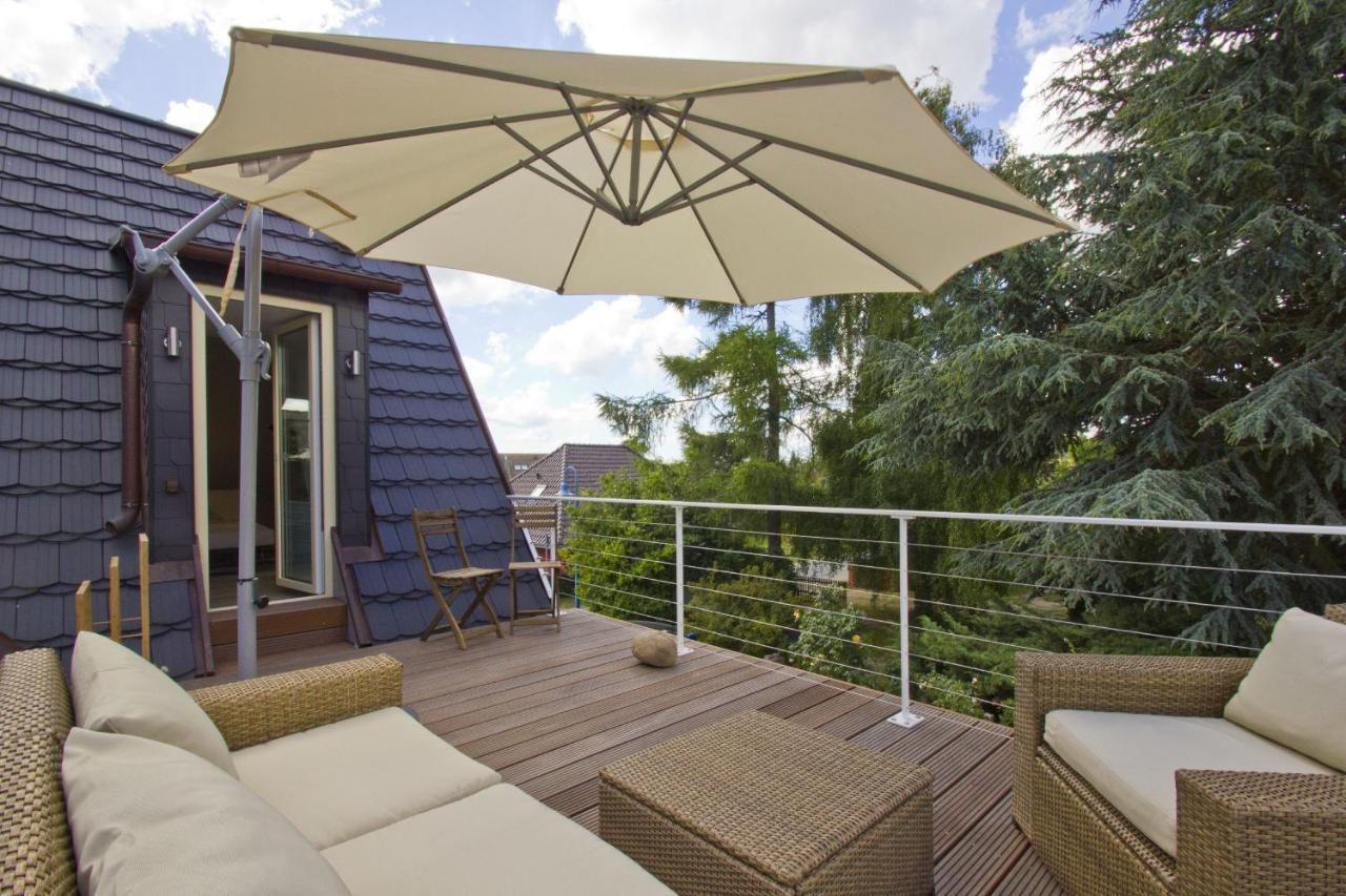 Ferienhaus Auszeit Fewo 03 - Dachterrasse, Ruhige Lage Middelhagen Exterior foto